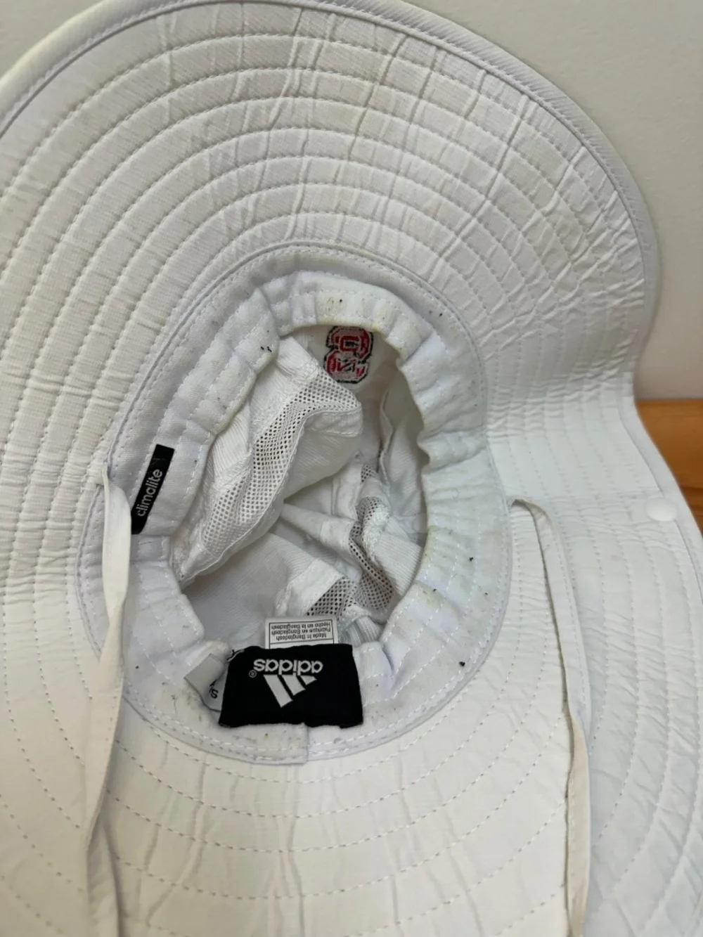 N/A white adidas